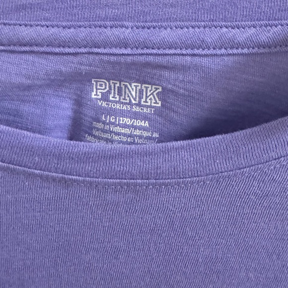 BNWT PINK Victoria’s Secret Tee - Picture 3 of 3
